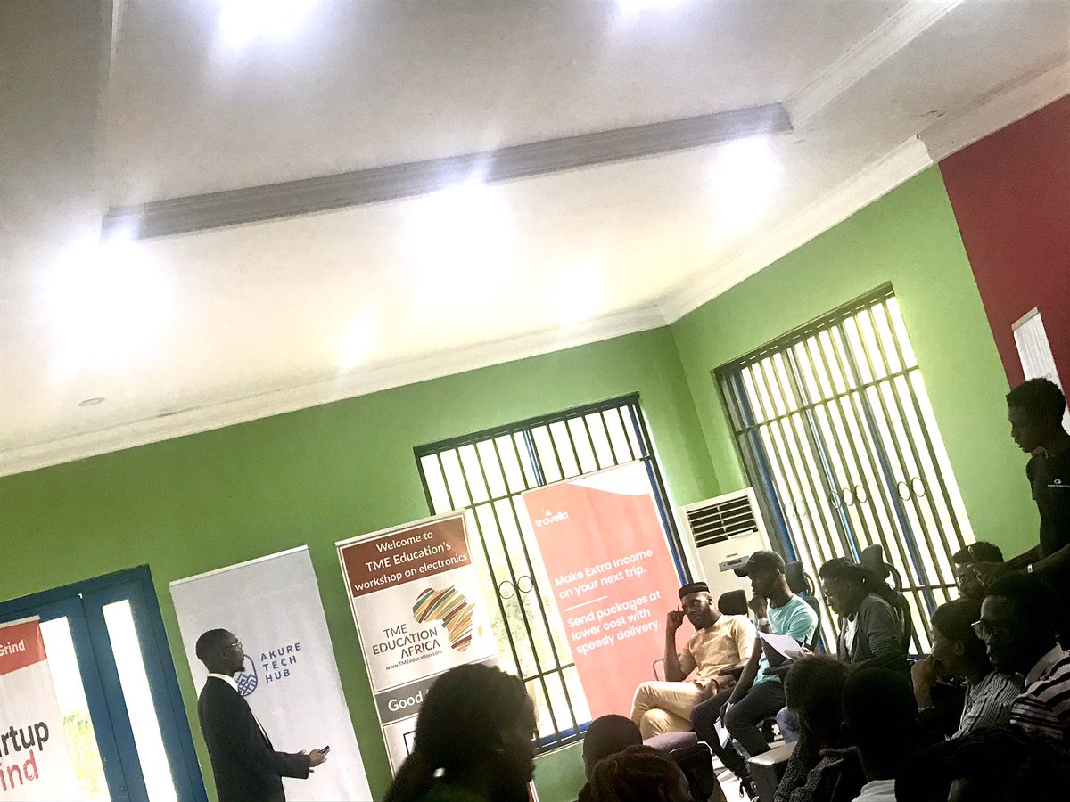 Timmy_Dahunsi's tweet photo. Startup grind idea presentation
#Akureproducthack #hackmay @thefutastudent @AkureHowFar @AKURECITY @RotimiAkeredolu @Travellaio @africandevelopr https://t.co/A6HJG83Npq