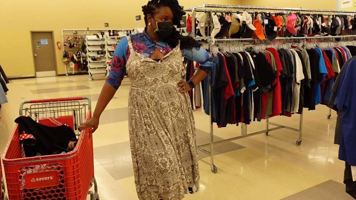 EDWINA on A&E Storage Wars tweet media