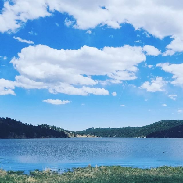 The sun is shining, the grass is green, and Barker reservoir is swelling. All is right with the world. ☀️🧘‍♂️🌱

#nederlandcolorado #neditate