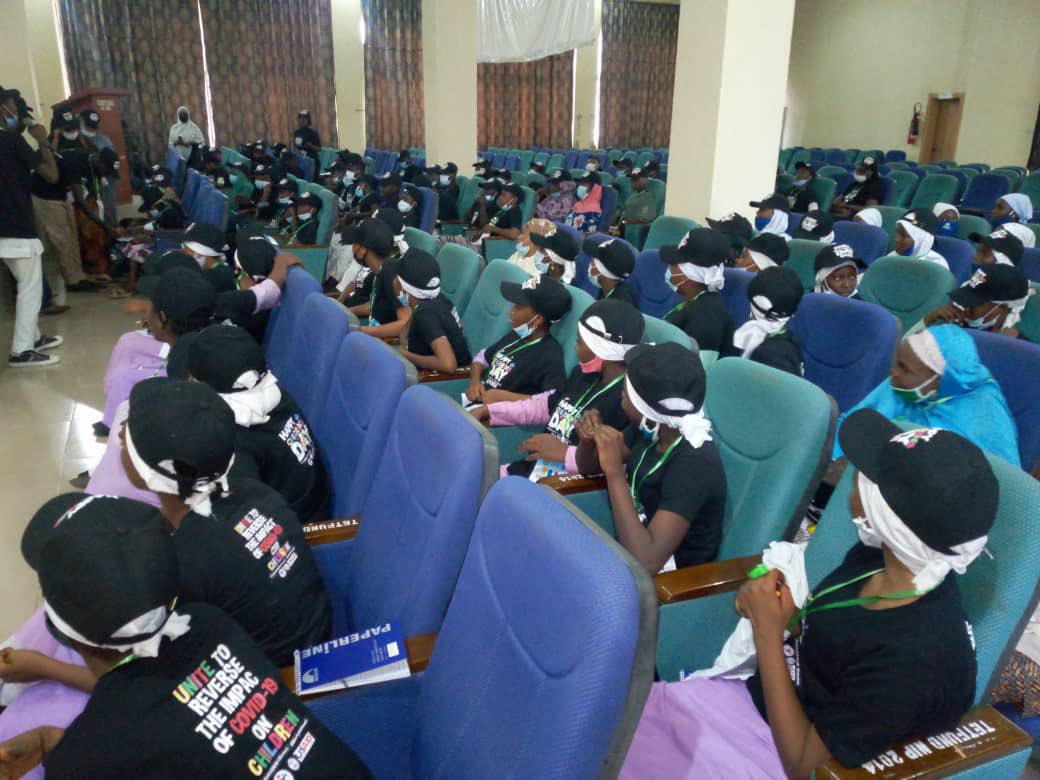 HaDikkoSFH's tweet photo. Yesterday our children had so much fun celebrating their day. It was a day filled with activities; talk on career choices, COVID-19 prevention,games and a lot more. #thewayforward #ChildrenDay @SFHNigeria @USAIDNigeria https://t.co/7J92qQuaRI