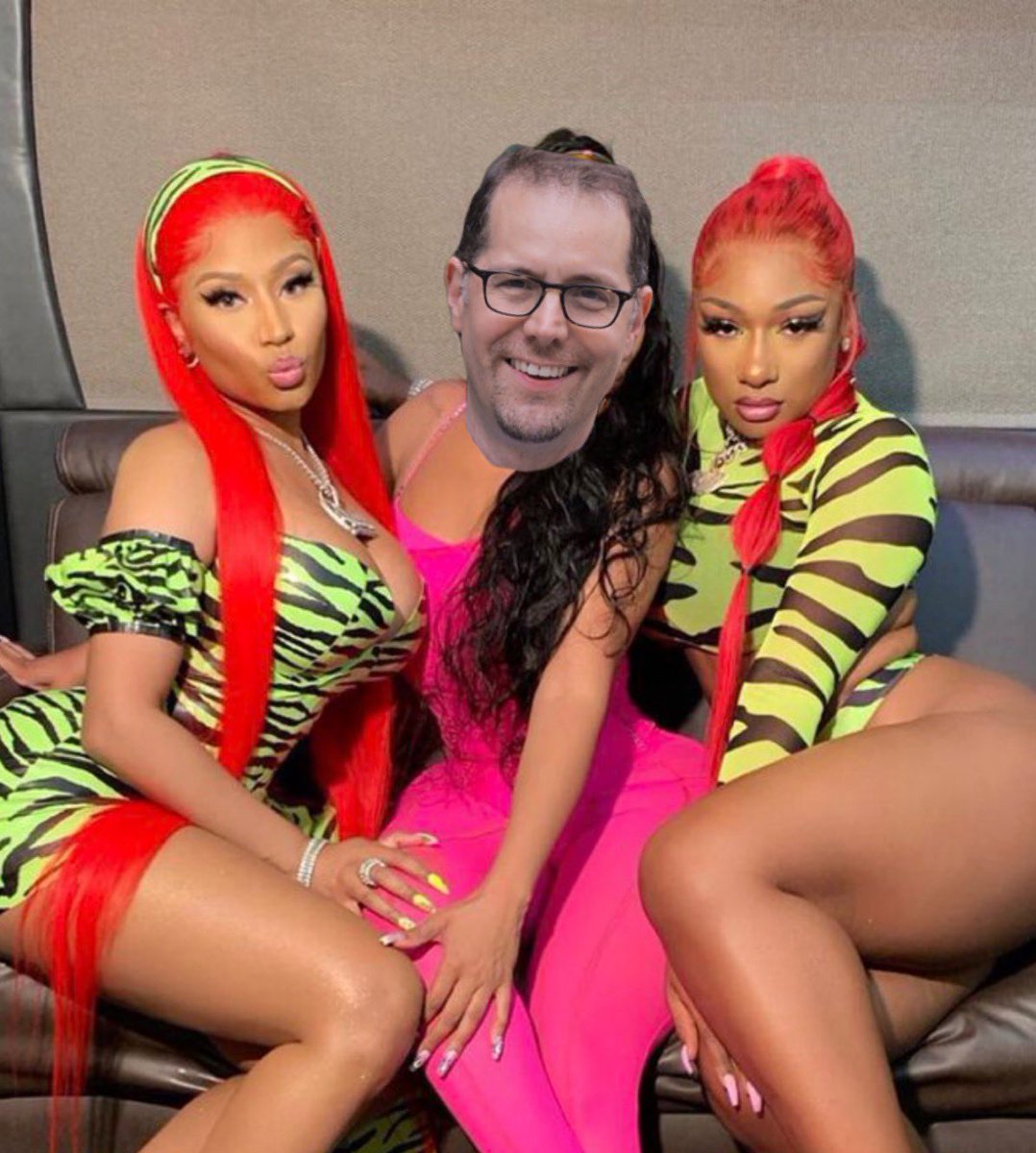 AmanIslamNY's tweet photo. Nicki: The Queen of Rap
Megan: Mother of the Hotties
Mark: The Dr. Fauci of New York.
#LEVARB https://t.co/hmdAJKag4P