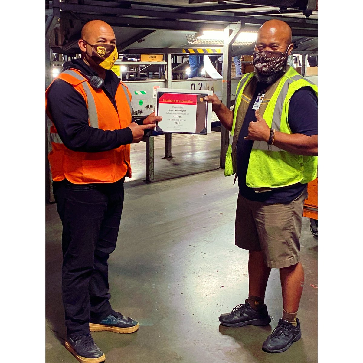 Thank you James Washington for your 15yrs of service here at UPS. Thank you also for the friendship/brotherhood we have established over the years... <a href="/UPSers/">UPSers</a> @UPS_Bryce <a href="/MarkSundelius/">Mark Sundelius</a> <a href="/ups/">UPS</a>