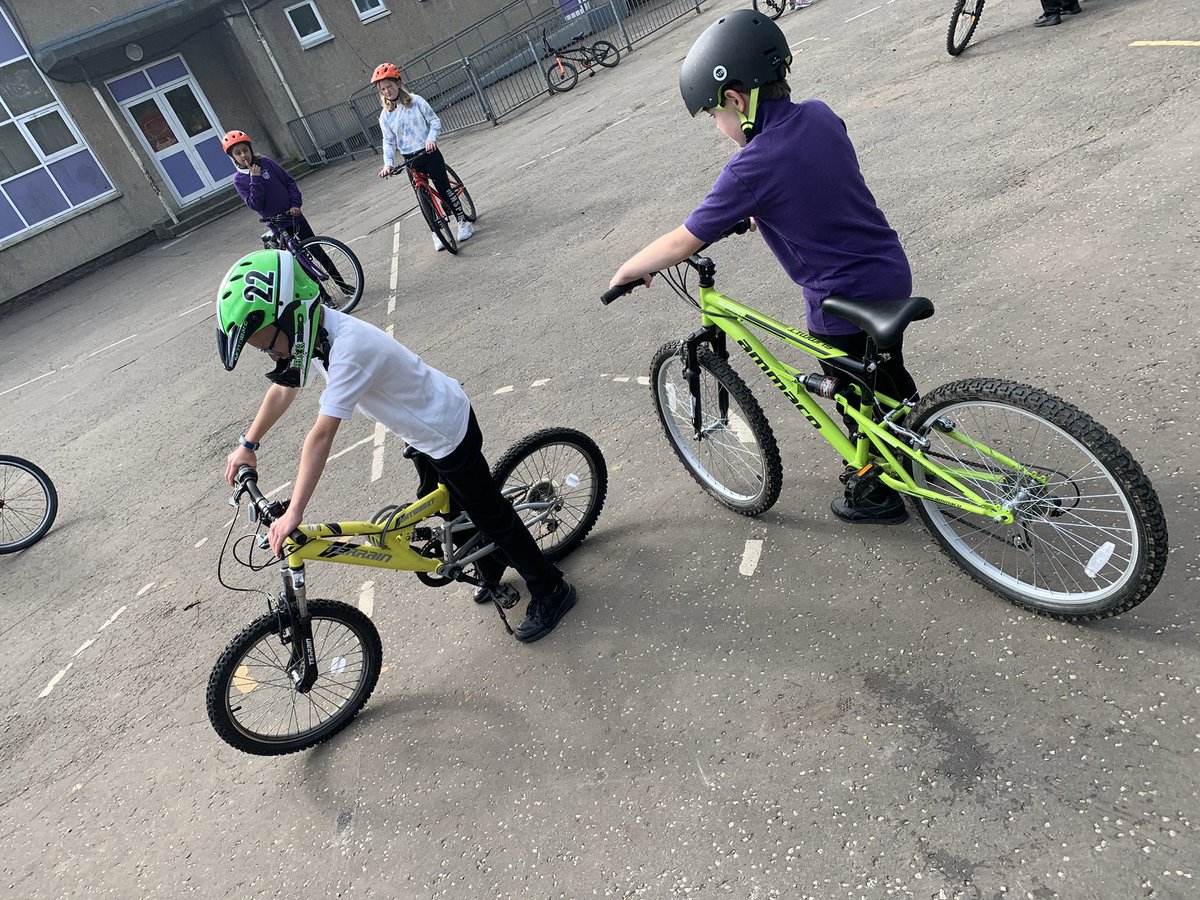 BPSTonge_Miss's tweet photo. Bikeability level 1- finished!! I finally took some pictures πΈ pupils have done so well at learning the safety, βMβ check, stopping, turning and so much more!! #BikeabilityScotland #BPSBIkeability @MissCummingsBX https://t.co/nhH5Bp1eaA