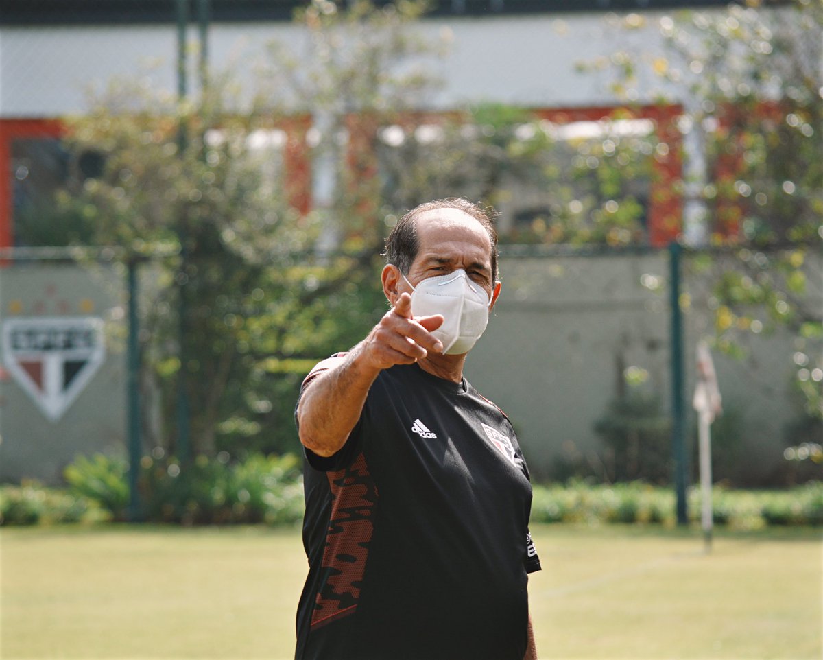 SaoPauloFC's tweet photo. Você aí, meu filho, já é Socio Torcedor do São Paulo?

É fácil, acesse nosso site https://t.co/LizlJKUHxa, faça seu cadastro e venha junto fazer parte da #TorcidaQueConduz!

#VamosSãoPaulo 🇾🇪 https://t.co/PDA7X7zJjW