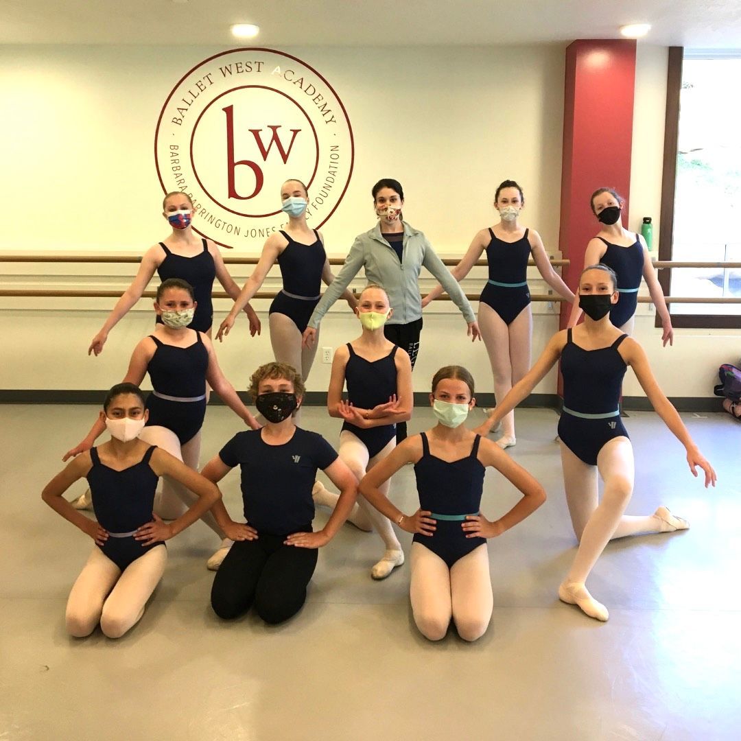 Our Thanksgiving Point Campus is more than grateful to have has their last class with Guest Artist and Master Teacher, Kathryn Morgan. 

Enrollment for the 2021/2022 academic year opens today! Have your dance learn from special Guest Artists! Sign up: buff.ly/2RN0FtD