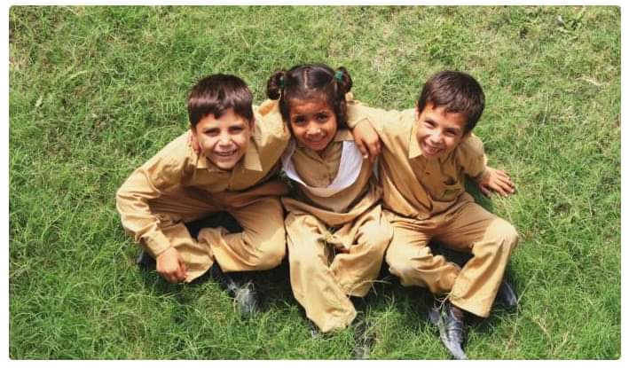 TCFBaghban's tweet photo. What happens after you donate to TCF?

Tuba Fariduddin, a dedicated member of TCF’s force, launched a campaign ‘Bunyad-e-Mustaqbil’. Her purpose was simple: Educate a child. The TCF team worked hard to extend the call for pledges, and the generous people donated with spirit and https://t.co/mssajJN1kJ