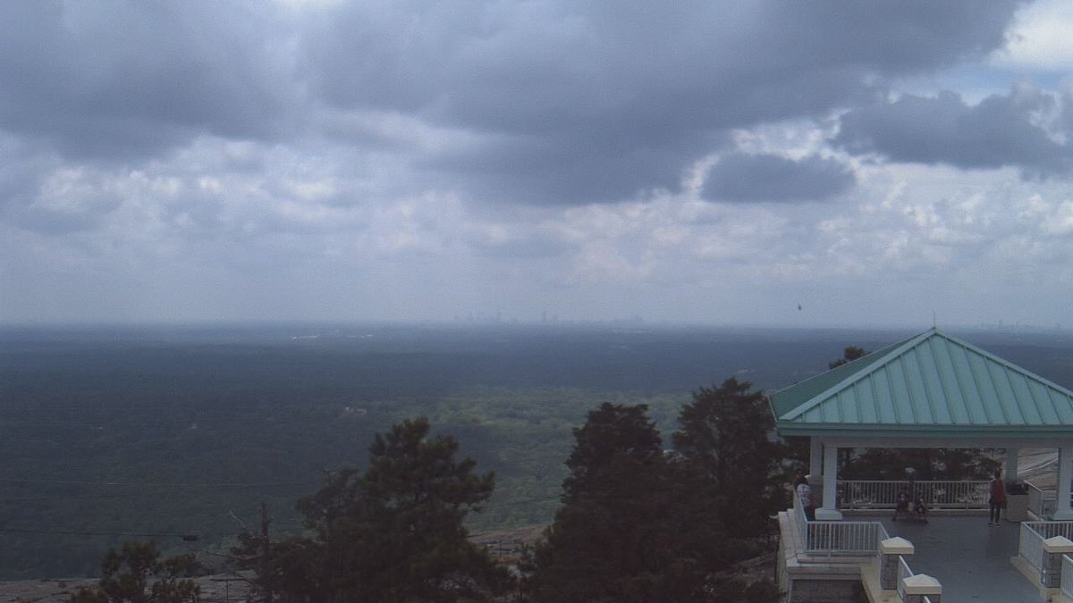 It's 83F in #Atlanta w few clouds &amp; winds 1.01mph humidity 66% #atl goo.gl/rgRHET