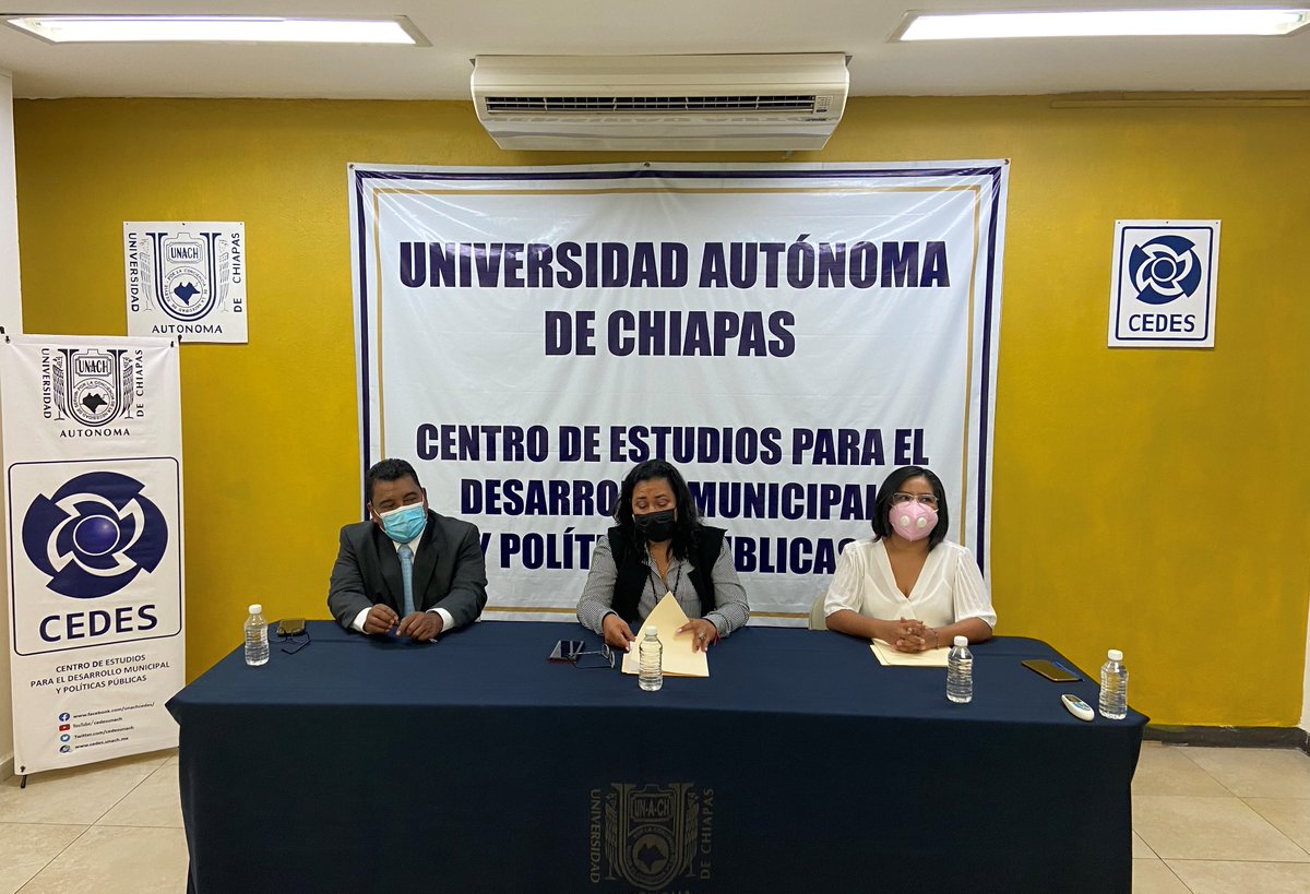 cedesunach's tweet photo. #OrgulloCEDES
#OrgulloUNACH
¡Felicidades!
El día 19 de mayo de 2021 se llevó a cabo la toma de protesta por Mérito Académico de la C. Maribel Martínez Gómez  egresada de la Licenciatura en Desarrollo Municipal y Gobernabilidad. https://t.co/l8JTTdw9MF