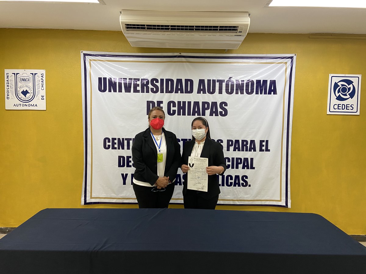cedesunach's tweet photo. #OrgulloCEDES
#OrgulloUNACH
¡Felicidades!
El día 19 de mayo de 2021 se llevó a cabo la toma de protesta por Mérito Académico de la C. Maribel Martínez Gómez  egresada de la Licenciatura en Desarrollo Municipal y Gobernabilidad. https://t.co/l8JTTdw9MF