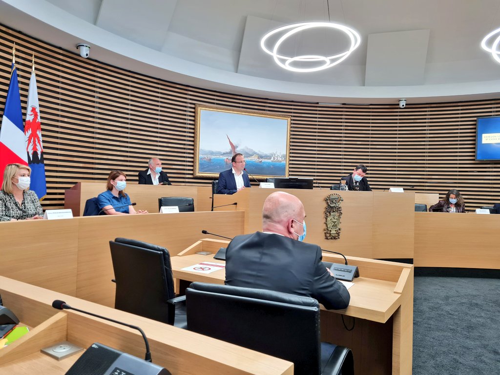 jennifersalles_'s tweet photo. Aux cotés du Premier Adjoint @anthony_borre pour échanger avec les associations sur le bilan des actions menées dans le cadre du contrat de ville. 

Leur engagement est essentiel pour mener ensemble une Politique de la Ville ambitieuse et innovante pour nos quartiers. https://t.co/IwbGz53E4u