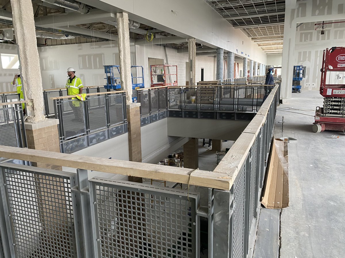 TylerJThrasher's tweet photo. SPRINGER NATION!! I took a tour of the new Highland Springs High School set to open in the fall and it is coming together! A brand new building, interactive classrooms, open area library, auditorium and the whole nine yards. @8NEWS https://t.co/s0z5V9RdC6