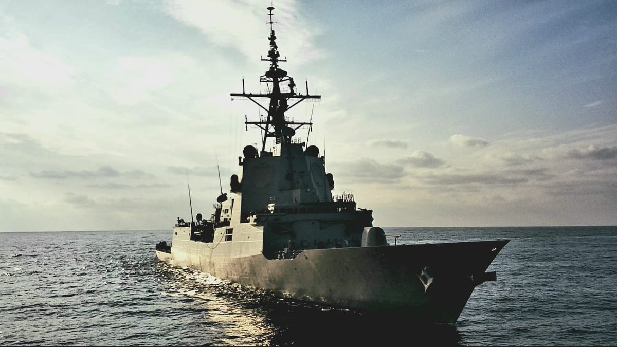 Armada_esp's tweet image. La fragata #CristóbalColón continúa con su participación en el ejercicio #AtSeaDemonstration/#FormidableShield 2021, llevando a cabo ejercicios de defensa aérea y antimisil con buques aliados de la #OTAN.

#SomosLaArmada ⚓ 🇪🇸 #DefendemosEspañaDesdeLaMar