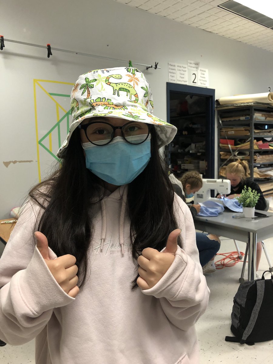 SWHS Art tweet media