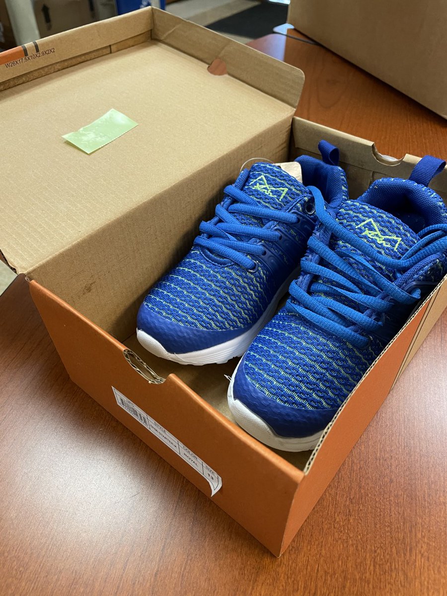 This week, several AISD refugee students received new shoes thanks to <a href="/jlaustinorg/">Junior League Austin</a> and AISD Special Project Coordinator, <a href="/burbank_shelton/">Christina Burbank Shelton</a>. Our Burmese refugee family was excited to pick up a pair of new shoes for their son.  #communitypartnerships