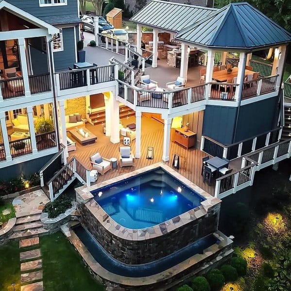 GarberConstruct's tweet photo. Holy deck envy Batman!! Talk about a deck that ticks all the boxes! 
#garberconstruction #newdeck #deckenvy https://t.co/fiYreQJUyC