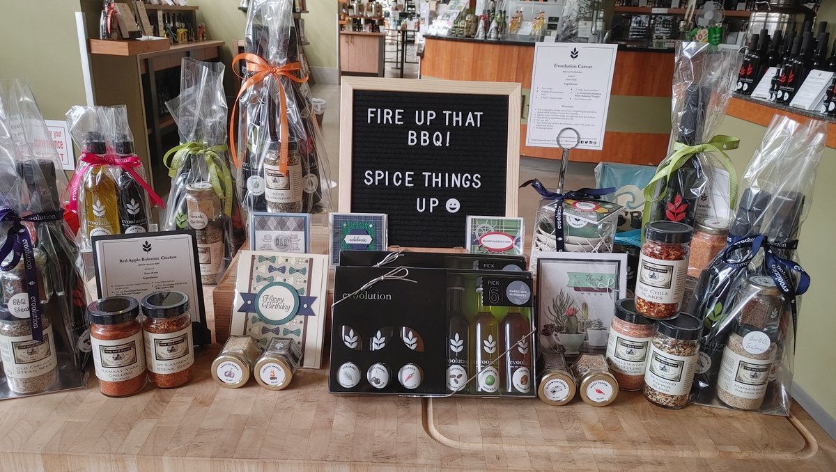 evoolution104's tweet photo. Who will be BBQ'ing this weekend???
Check Instragram tomorrow to enter our our giveaway with @TruLocal
⠑
⠧
⠕
⠕
#HowDoYouEVOO #evoolution #YEGdt #StAlbertLife #YEG #CanmoreLife #BanffLife #YYC https://t.co/9kiTOSFO2e