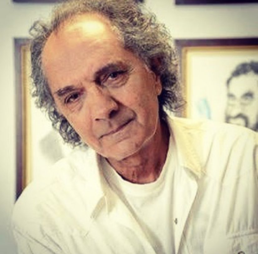 TeresaCristina's tweet photo. Gostaria de levar um pouco de beleza a vocês na noite de hoje. Permitam-me apresentar a vocês as palavras de Abel Silva. A partir das 22h, no Instagram, um bate-papo com o poeta seguido de música, claro. Venham! #cristiners #cristinder https://t.co/rgaClvxJVw