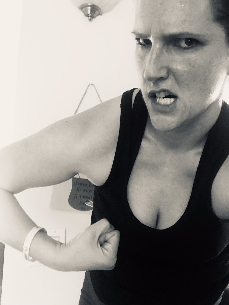 JoleneBouchard's tweet photo. End of M5C1 #flexfriday
That’s it, nothing else to add… 
@MyPeakChallenge 
@SamHeughan 
@CoachValbo https://t.co/EChqyg4QgC