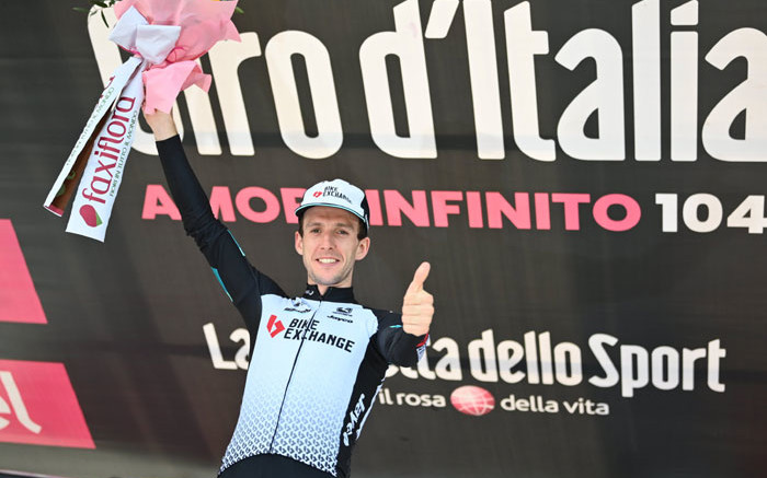 Britain's Simon Yates wins Giro 19th stage, Bernal extends lead