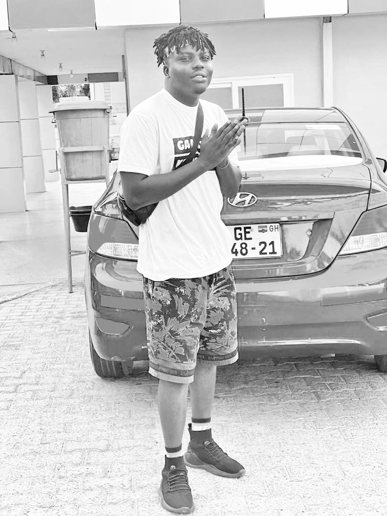 They know you got what it takes but they won't let you in  cuz you not in their clique bro. Keep doing you...if e go be e go be🙏