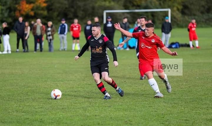 SAFCSandwell's tweet photo. MANAGER'S PLAYER OF THE SEASON

The gaffa's verdict is in, as Ive Jones picks defender Anton Hewitt as his player of the season. Anton has been one of our key, consistent performers, putting his body on the line for the team with some big tackles and headers.

Well done Twon! https://t.co/98E7oVv6QX