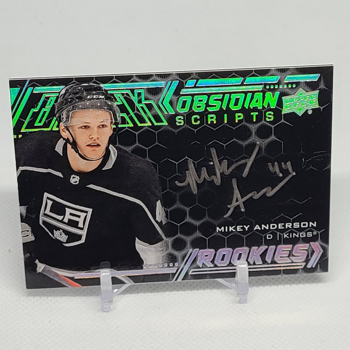 topcornerbreaks's tweet photo. What was our best hit from 20-21 @upperdecksports SPx Hockey release day? 

https://t.co/XMukaisTb9

#hockeycards #tmlforever #leafs #goleafsgo #lakings ##goavsgo #njdevils #takewarning #gohabsgo #standwithus https://t.co/dXPNhXR9uI