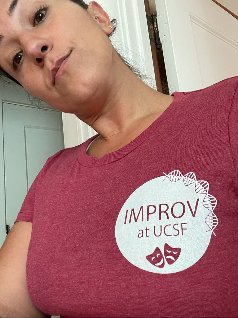 UCSF_Improv's tweet photo. So HAPPY our brand new t-shirts are finally here! Multiple colors, a new logo, a new drawing and our 3 mantras on the back!
Listening
Obsession for the story
Yes, and...
#improv
#improvandscience https://t.co/aZ9TcP0Di2
