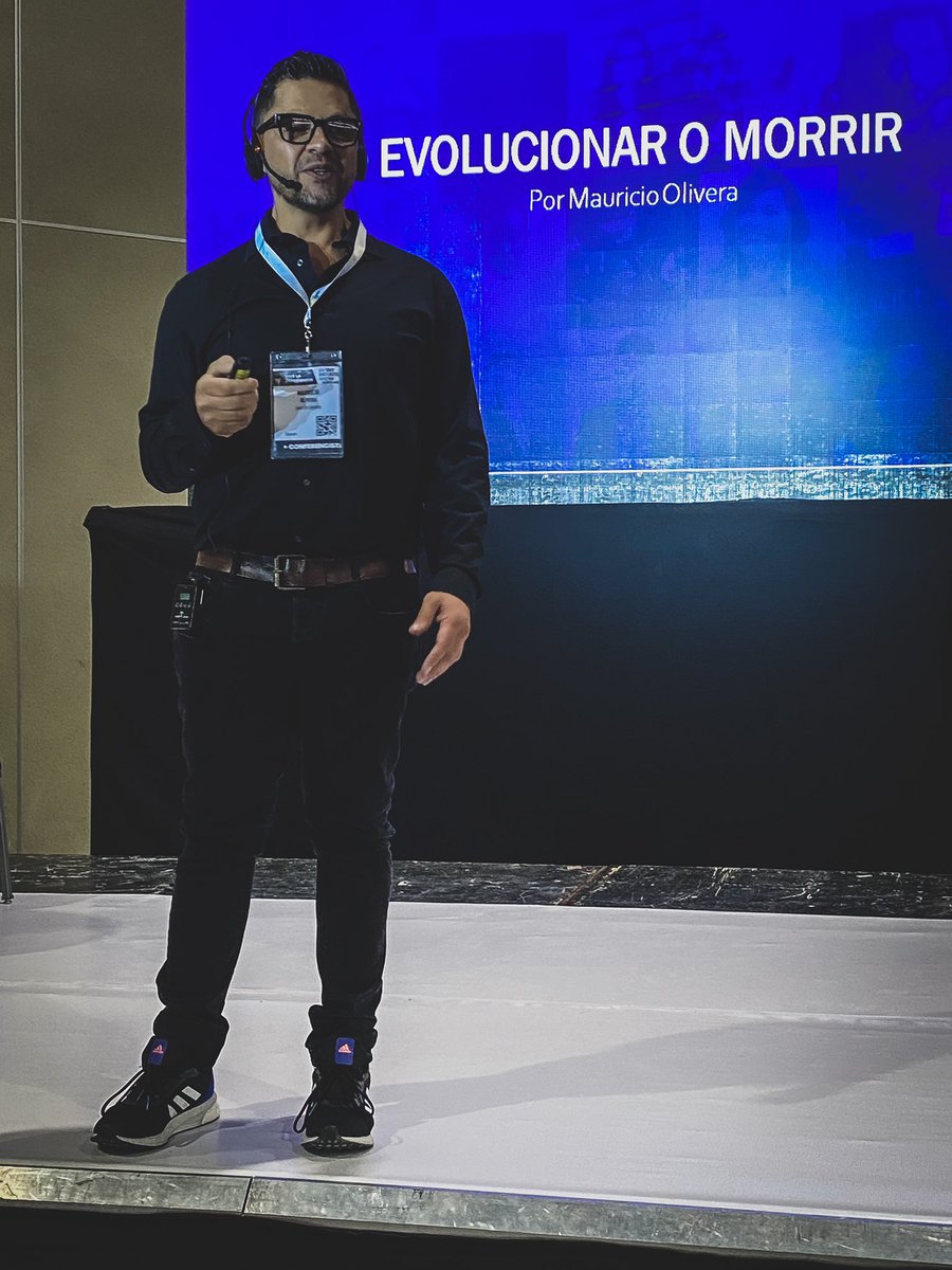 El primer evento presencial en más de un año Expo Santa Fe, Event Industry Show 2021. 

Un éxito. 

Gracias por permitirnos estar ahí. 

#LDMX 
#Immersive 
#BrandExperience 
#ExperientialMarketing 
#WeMakeEvents 
#TheExperienceCompany
#NotLikeEverybodyElse