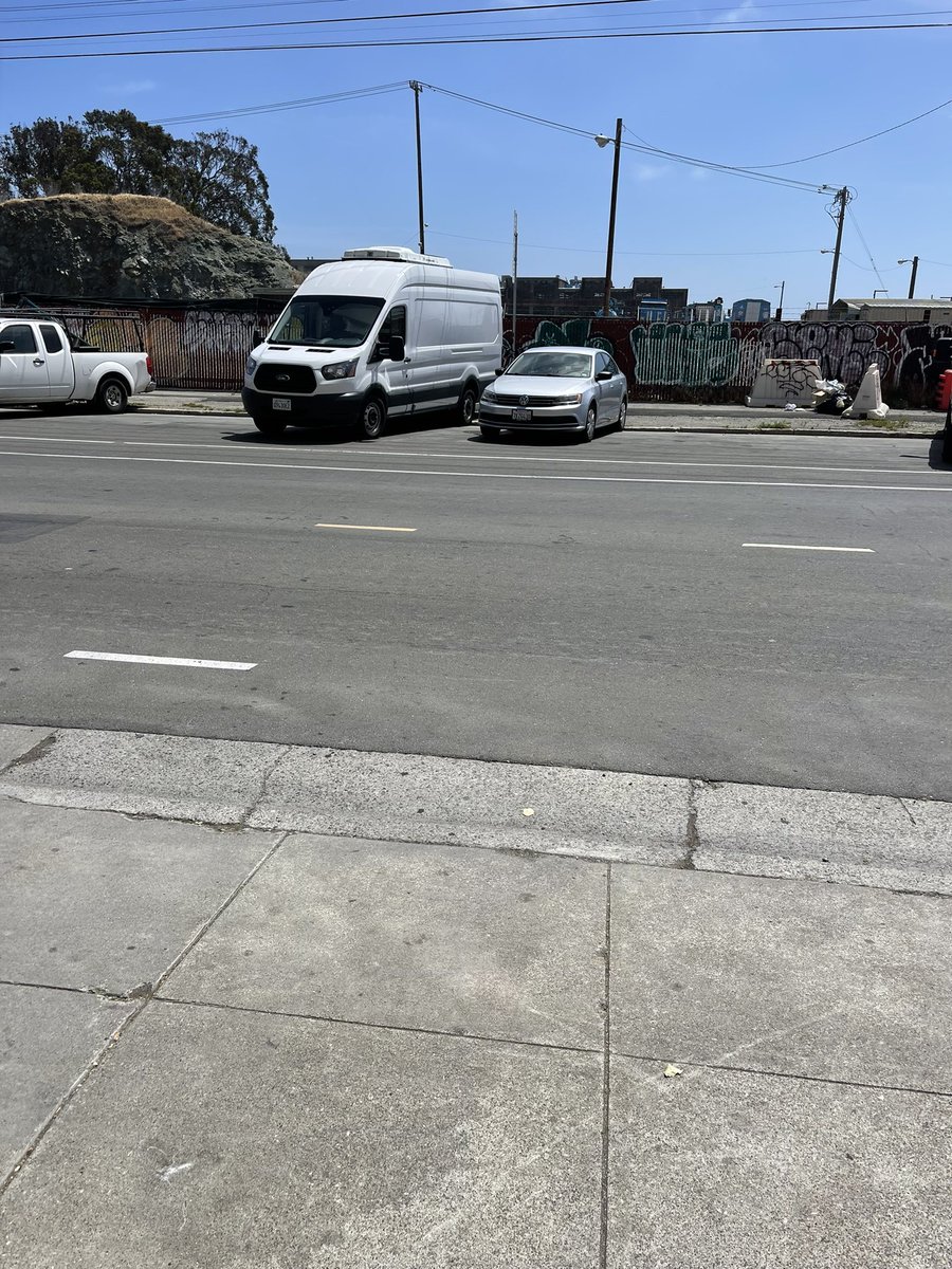 DeadlyDriversSf's tweet photo. Why park in the abundant perpendicular parking spots or the empty surface lot across the street when parking on the Illinois St sidewalk is easier? https://t.co/8A2qUAvzJ5