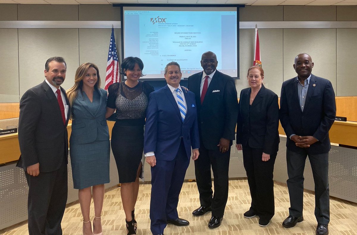 LuzWeinberg's tweet photo. Back at work welcoming four new members of the @MDXway Authority: Commissioners Diaz, Monestine & Moss and Darlene Fernandez and sending $75M in new projects into Miami-Dade👍👍 #mdxway #safe #reliable #convenient https://t.co/CtQkeI6286