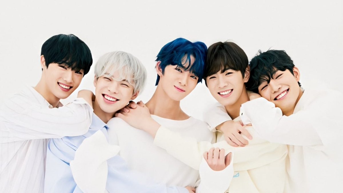 cixsmilee's tweet photo. Hi fixs this is cixsmile! We lost our old account (@/fcixsmile) so we made another. Please RT and share to help us to reach more fixies! Thank you. I hope you all have an amazing day filled with bright smiles!! 🥰❤

#CIX #씨아이엑스 #BX #승훈 #배진영 #용희 #현석 #FIX https://t.co/xXBRS5WvQT