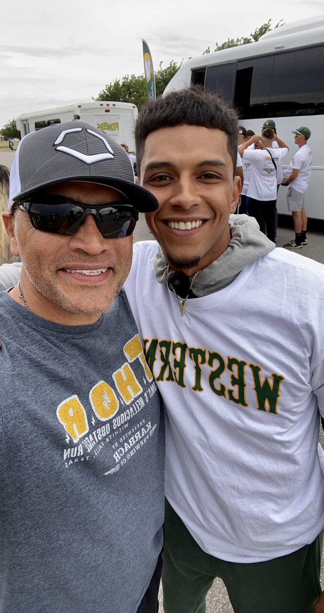 locot22's tweet photo. Good luck to @titojones22 and @WOSC_Baseball  at the NJCAA DII World Series!!! #WorldSeriesBound   #TakeCareOfBusiness #proudtobepioneer https://t.co/O85egDMXQR