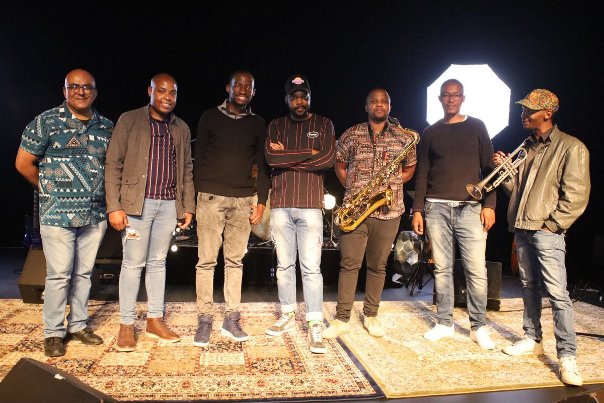 afroarts_sa's tweet photo. And so we move into the weekend #babalas after all the learnings and the music this awesome #rhythmandbluesfestival has taken us through. Thank you, thank you to the talented team of artists, technicians and partners that have made it possible. And to y'all for joining us! ๐๐ https://t.co/exPpbH0yCl