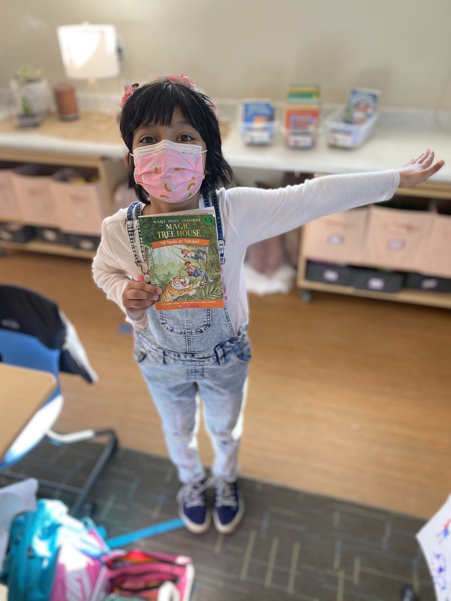 MrsMaddyStreet's tweet photo. These are a few of our favorite things! 📚 #WCSspirit #BookCharacterDay #WCSJoyfulLearning https://t.co/kez6JZKZto