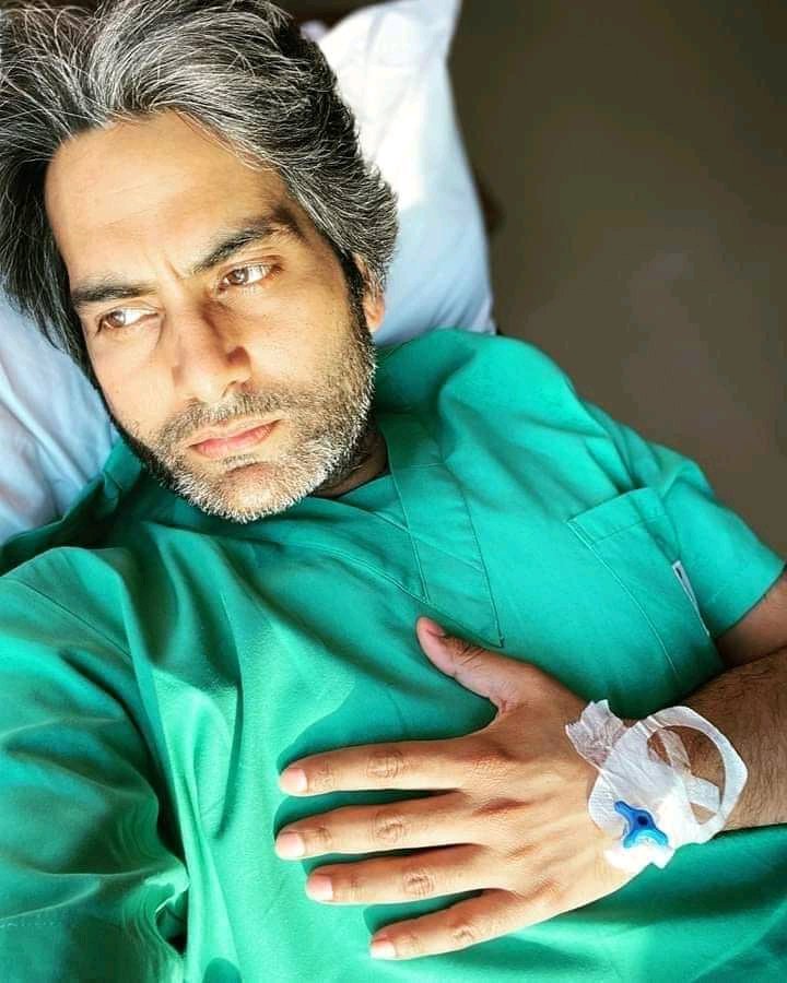 Nitinjoshi1219's tweet photo. Get well soon @sudhirchaudhary sir @ZeeNews https://t.co/gBkGfY2lld