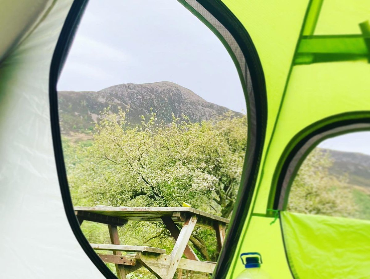 ChloeProc's tweet photo. Quick camping trip in #Buttermere before the chaos of the bank holiday weekend descended. Knocked off #Haystacks #HighCrag #HighStile and #RedPike yesterday in the cracking sun with views up to #Scotland 😍 #GetOutside #LakeDistrict #Cumbria https://t.co/4MGFplP8qY