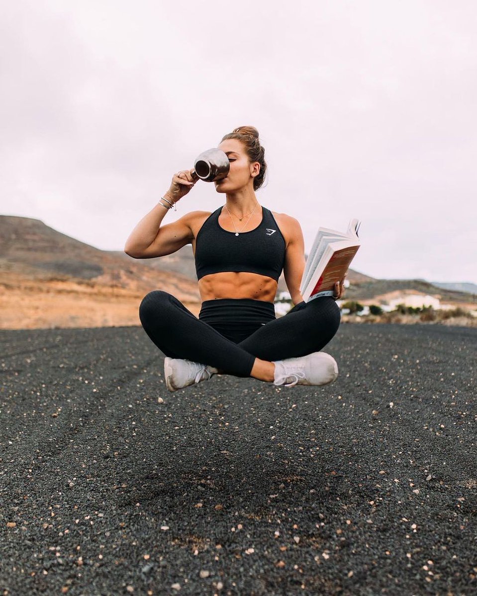 Este es un simple recordatorio, para que te tomes un respiro para ti misma 😊
Ya sea entrenar, meditar, correr leer o escuchar música, tómate un break para conectar contigo misma 🤍

Visita nuestro blog: bit.ly/32edHSB 👈

#FitnessenFemenino #FefGirls #TakeABreak