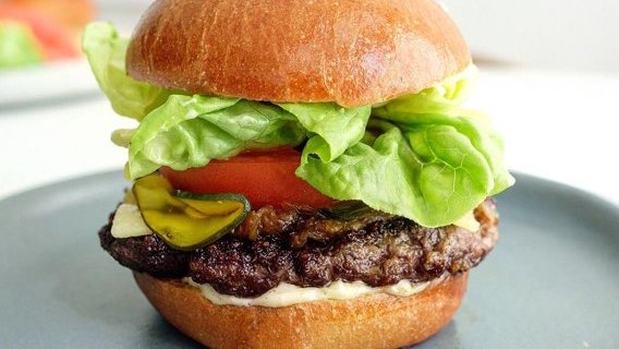 It's #NationalHamburgerDay. Treat yourself to a gourmet experience in the comfort of home with <a href="/elisasteak/">ELISA</a>'s Burger Kit. #Toptable2U