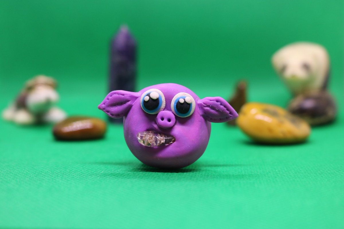 Lady Queso (art shop/business prints) 💜 tweet media