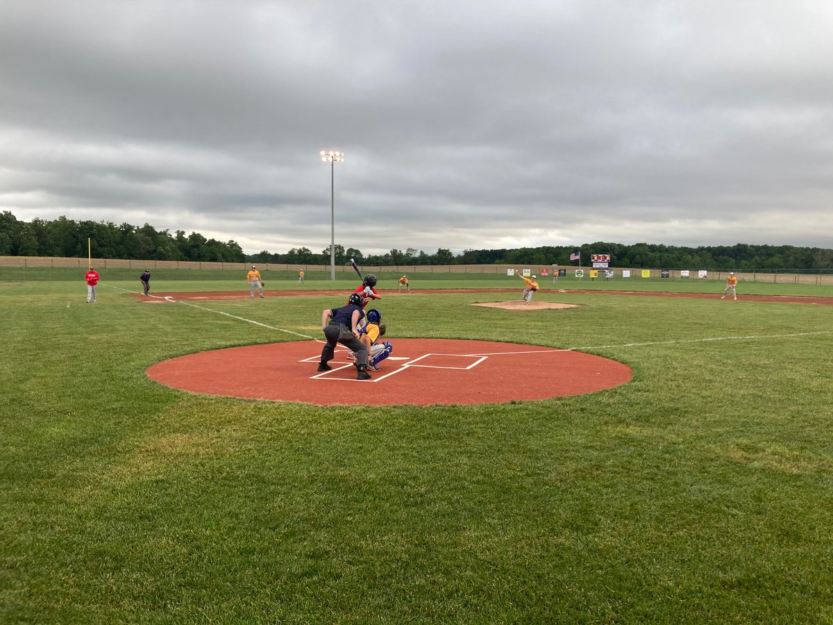 Three hour rain delay, but we’re playing baseball at West Washington. <a href="/IHSAA1/">IHSAA</a>