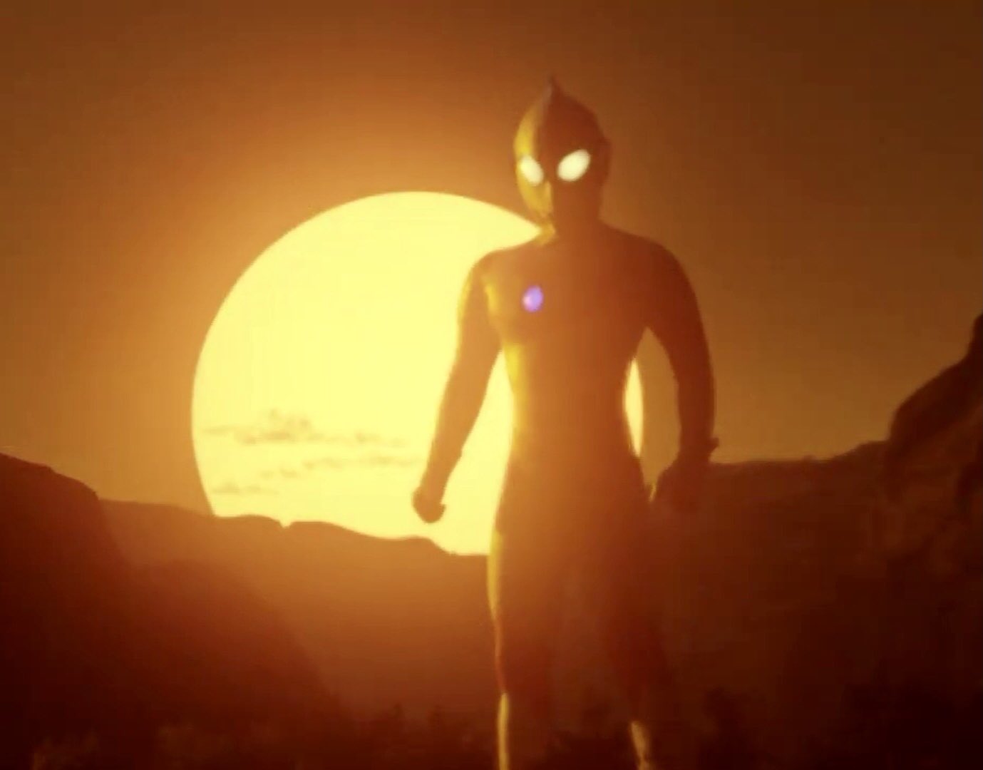ジョンスンコズモ 夕日を背景に立つウルトラマンは誰でもかっこいい ウルクロz ウルトラマンz T Co Ar6lqoftwa Twitter