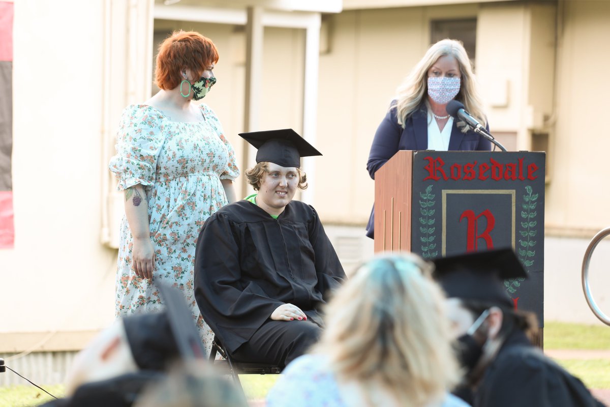 🎓 Congratulations to the Rosedale Class of 2021! Family, friends & teachers were welcomed to the @RosedaleSchool graduation ceremony. Serving & empowering students who have special needs with love & respect, Rosedale is among Austin’s most beloved schools. #AISDProud #AISDGrads