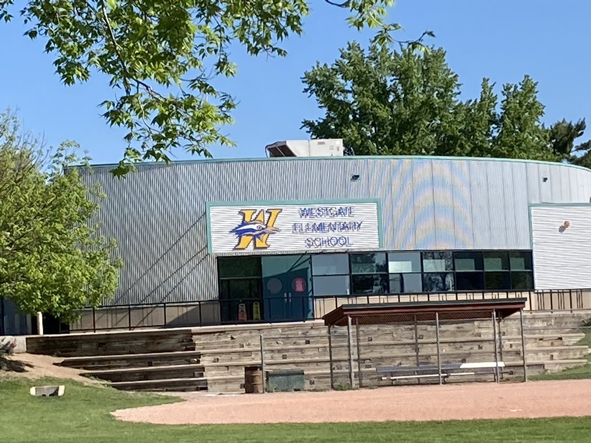 MrsKinderDodge's tweet photo. Today was my last day in the classroom &amp; school I’ve called home for the last 6 yrs. I’ve learned so much, had so many amazing colleagues, &amp; am so thankful - without #TeamWestgate I wouldn’t be the educator I am today. Here’s to the next adventure 💙💛💙 #LeadLoveLearnAlways https://t.co/LMz9K5c2eq