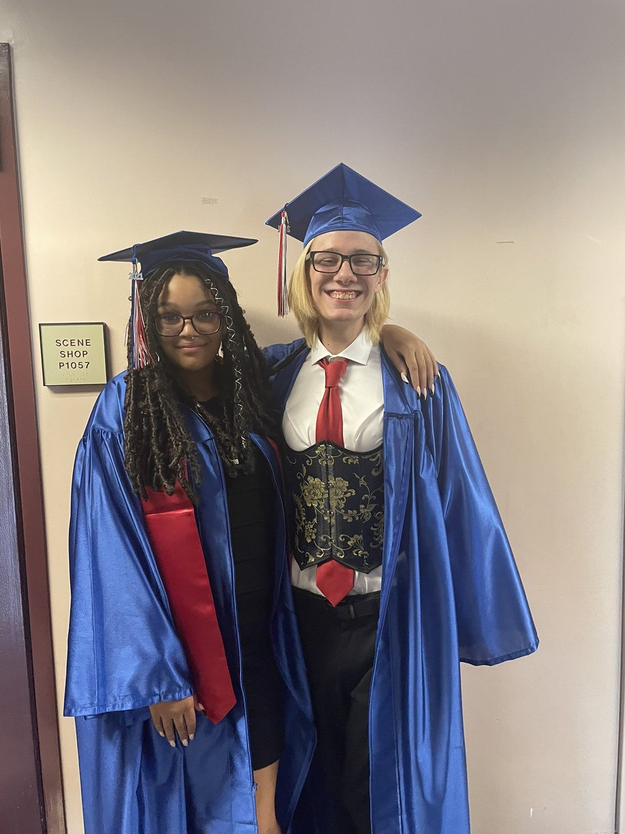 ᱬJarredᱬ tweet media