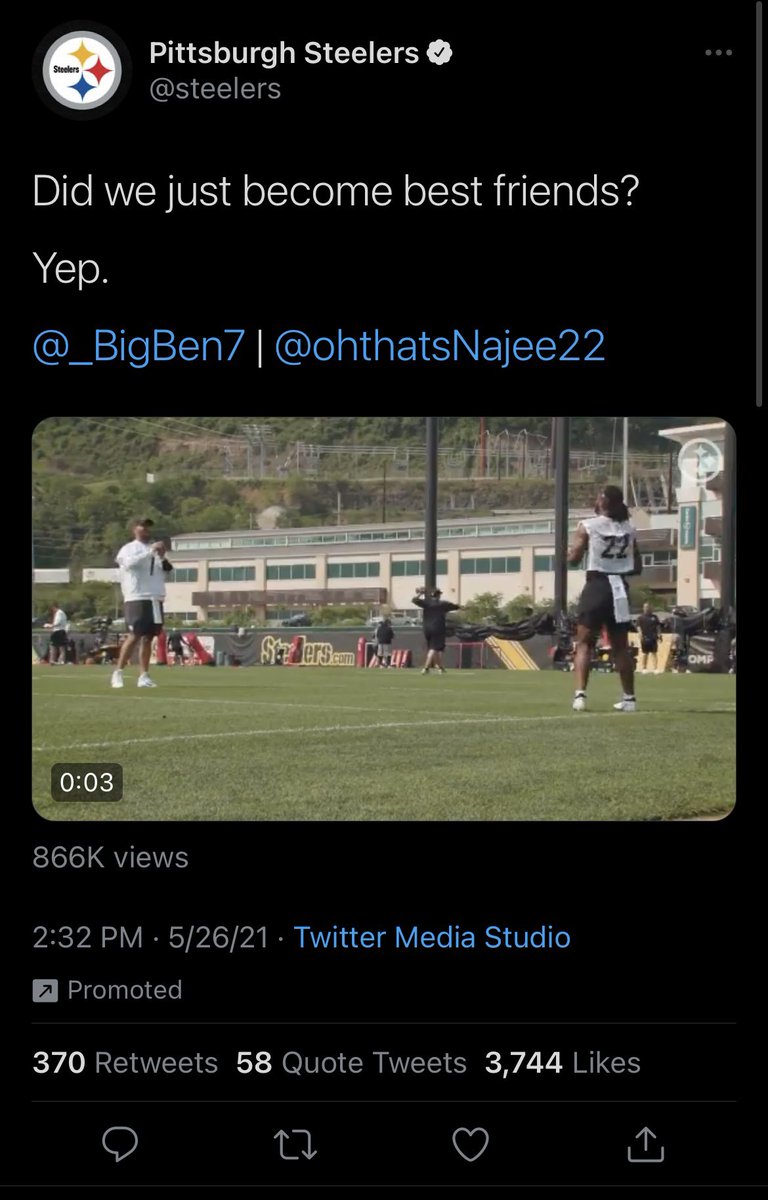 MansLeaguePod's tweet photo. Trash got promoted on the TL 🤢 https://t.co/7Uns5qH1OU