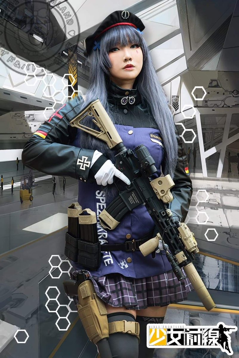 moe_khao's tweet photo. Do my masters play any Mobage (Mobile Games)? 
This week, myself and a few others in the Mansion partook in some cosplay. 
Why I have a HK416? Well that's a family secret.
https://t.co/qQdCJrYQcy https://t.co/9KlnXzUnXd