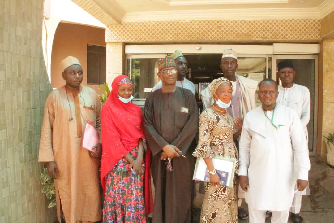 N KANO: FG Trained Farmers on Onion Management To Improve Production, Storage and Bridge the Nation’s Demand Gap

The Agric Ministry has trained farmers on production and management of onion on Tuesday 25th to Wednesday 26th May 2021 in Kano. 1/3