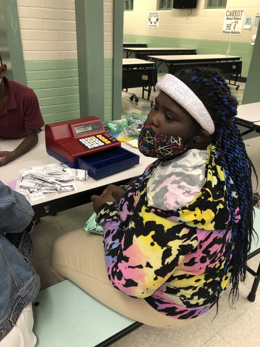 Mitchell Elementary tweet media
