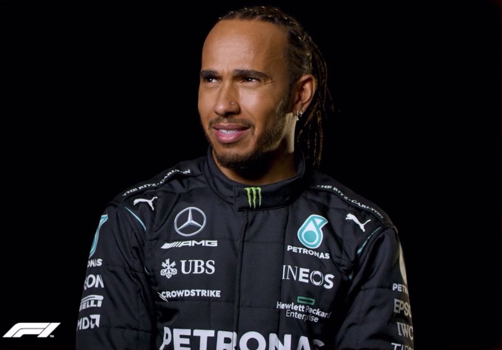 RT @seecatsy: Uma equipe com M
Lewis hamilton: https://t.co/BU9OikrYjt