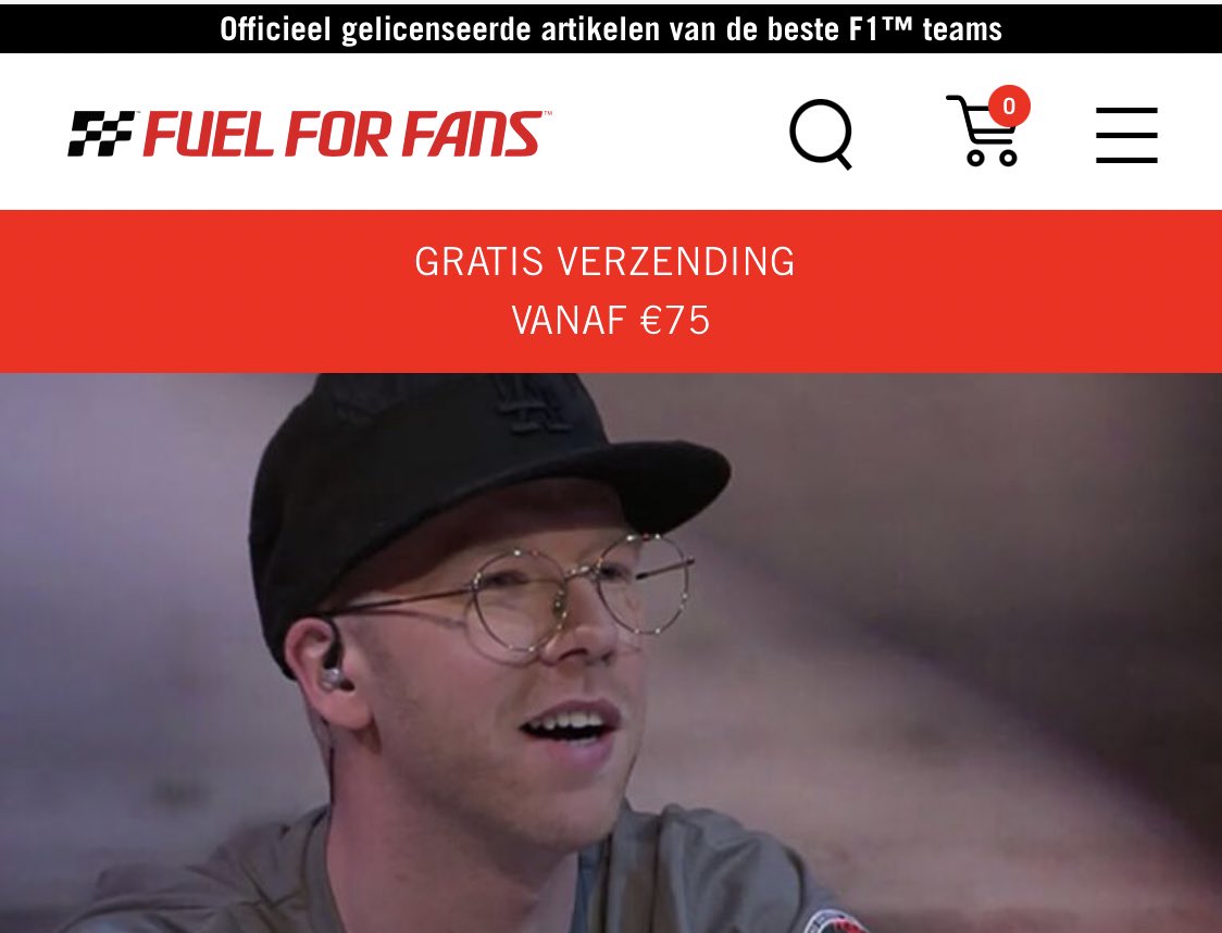 VanGamerenF1's tweet image. Ook in 2021 kun je de nieuwste F1-merchandise van @fuelforfans kopen met 20 procent korting! Gebruik daarvoor de code ROBVG21 bij het afrekenen 🏁🏎